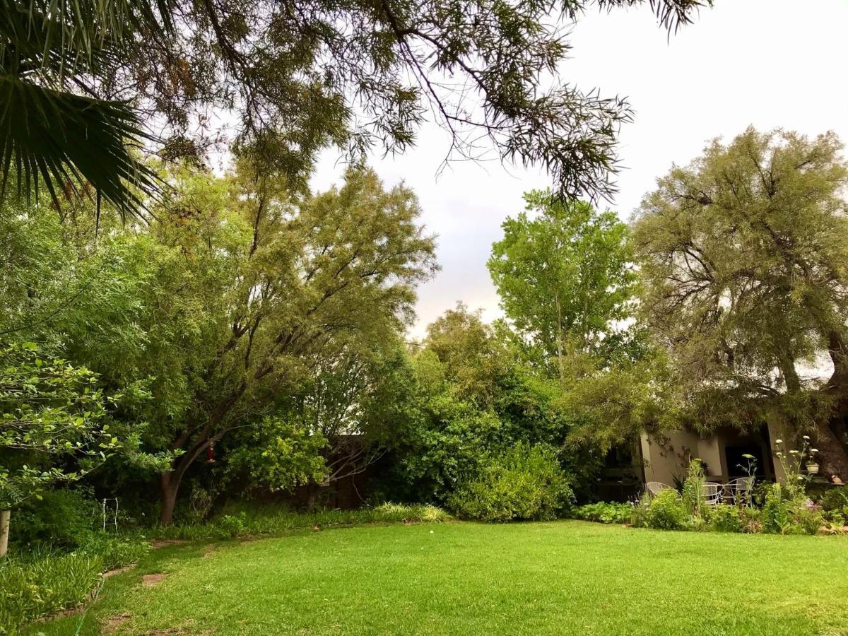 Pane Vivente Garden Cottage Beaufort West Extérieur photo